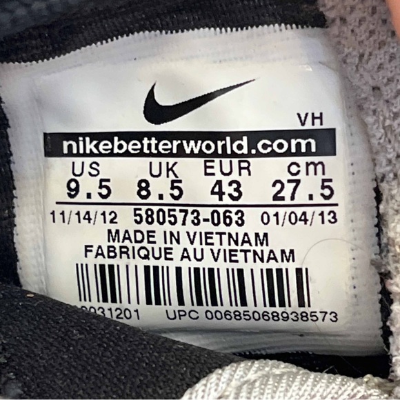 Nike Roshe Run FB Yeezy Black Pink Mint Mismatch - Picture 8 of 9